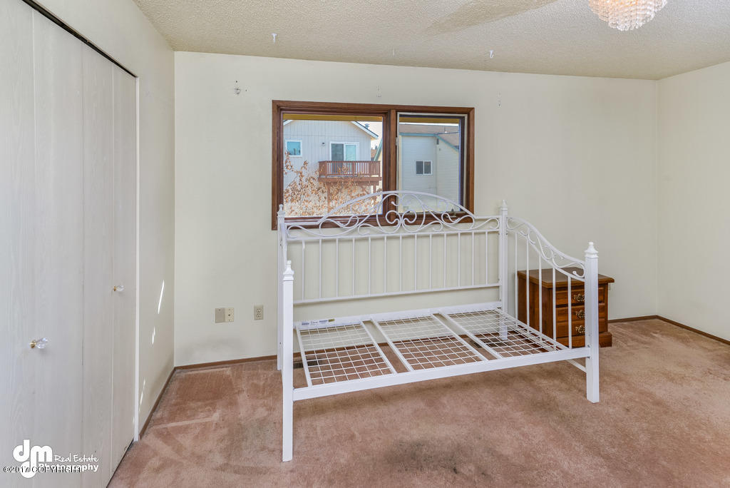 10105 Nantucket Loop, Anchorage, AK 99507 photo 6