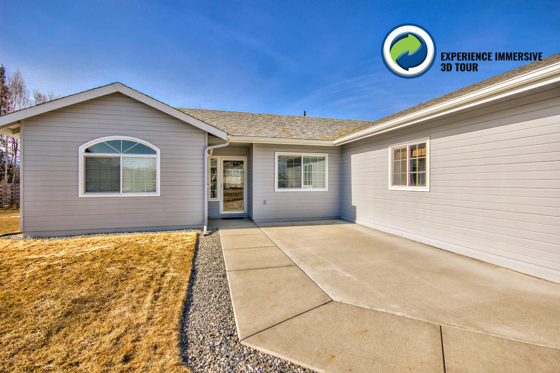14024 E Cabbage Patch Ave, Palmer, AK 99645 photo 2