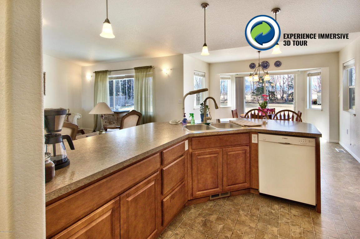 14024 E Cabbage Patch Ave, Palmer, AK 99645 photo 3