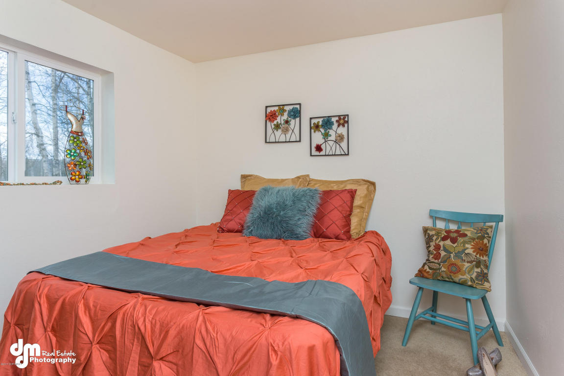 22221 Anthem Pl, Chugiak, AK 99567 photo 9