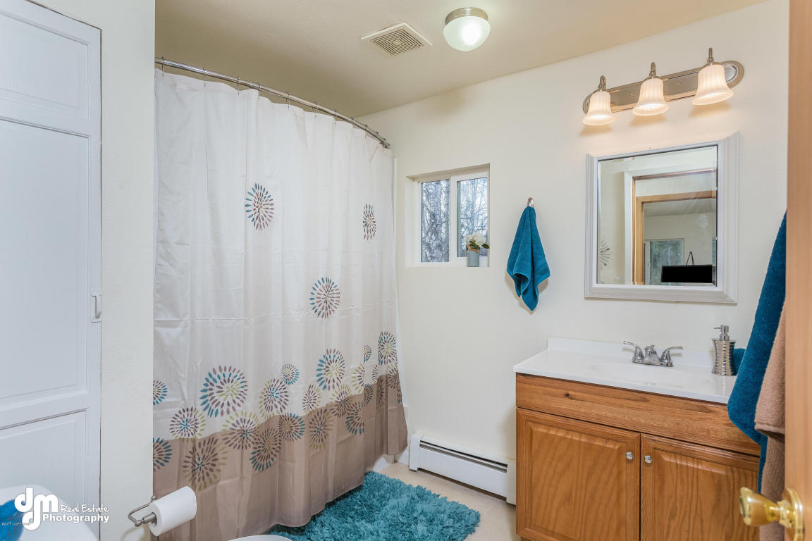 22221 Anthem Pl, Chugiak, AK 99567 photo 6