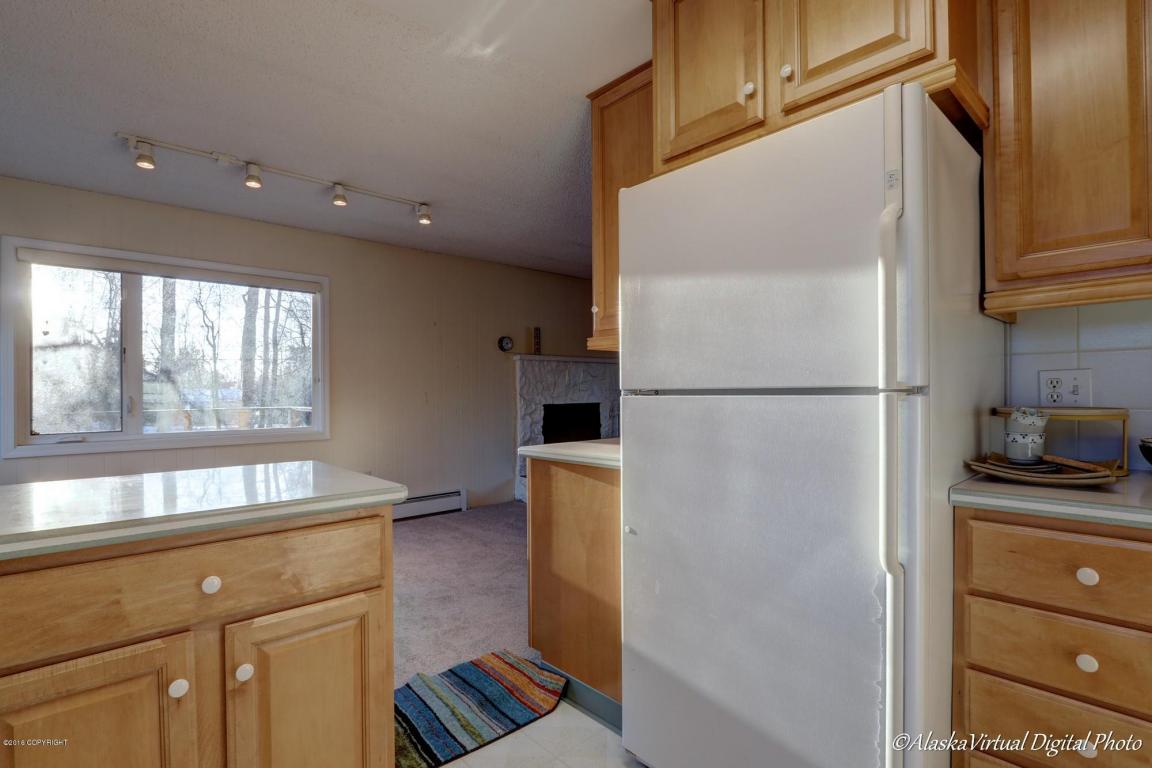 3553 Robin St, Anchorage, AK 99504 photo 12