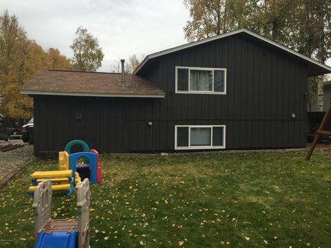 935 Lancaster Dr, Anchorage, AK 99503 photo 4