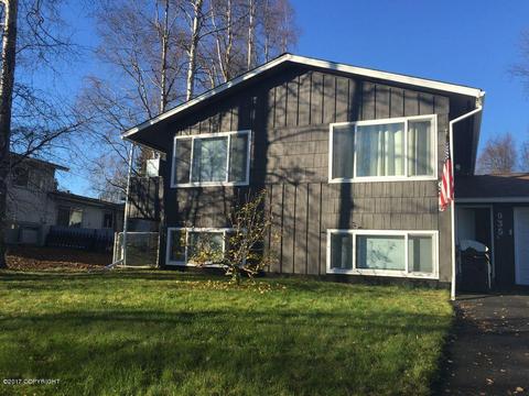 935 Lancaster Dr, Anchorage, AK 99503 photo 2