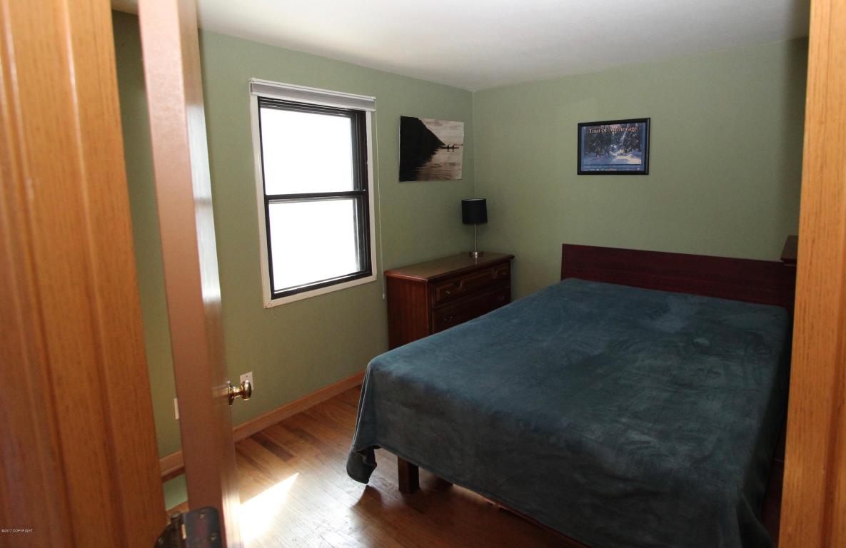 732 W 20th Ave, Anchorage, AK 99503 photo 13