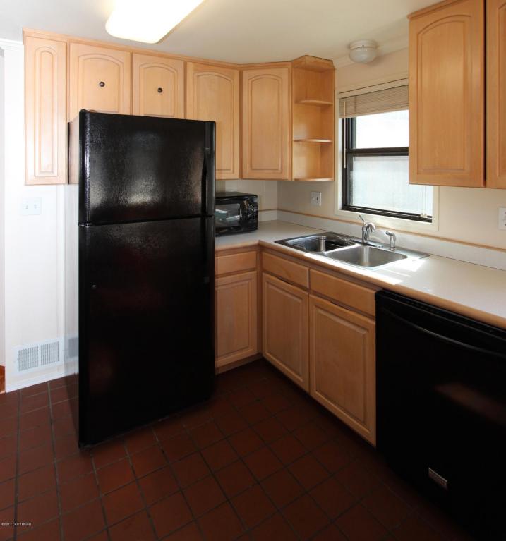 732 W 20th Ave, Anchorage, AK 99503 photo 7