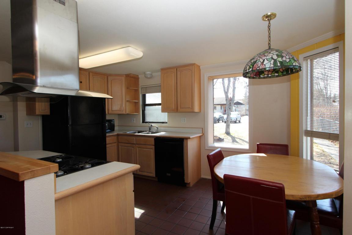 732 W 20th Ave, Anchorage, AK 99503 photo 6