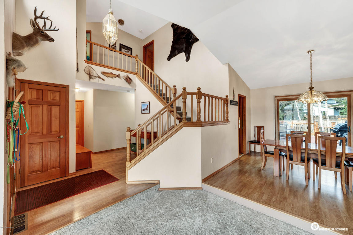 3841 Winchester Loop, Anchorage, AK 99507 photo 9