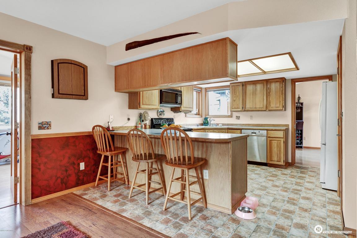 3841 Winchester Loop, Anchorage, AK 99507 photo 17