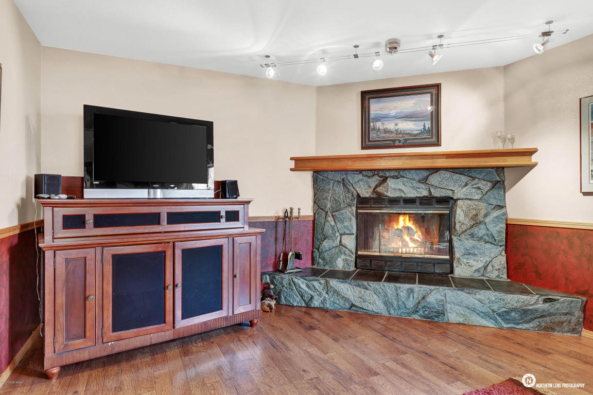 3841 Winchester Loop, Anchorage, AK 99507 photo 22