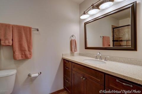 1108 E St # 5, Anchorage, AK 99501 photo 14