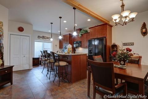 1108 E St # 5, Anchorage, AK 99501 photo 7