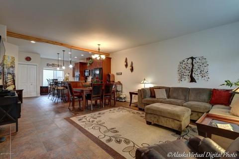 1108 E St # 5, Anchorage, AK 99501 photo 4