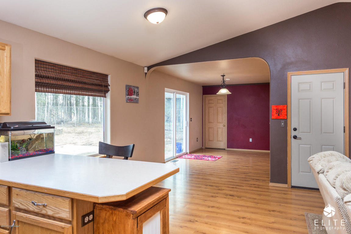 5941 W Raspberry Loop, Wasilla, AK 99654 photo 5