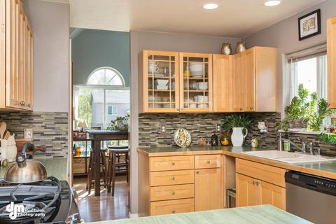 8180 Berry Patch Dr, Anchorage, AK 99502 photo 13