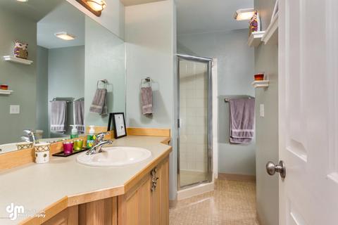 8180 Berry Patch Dr, Anchorage, AK 99502 photo 25