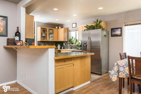 8180 Berry Patch Dr, Anchorage, AK 99502 photo 12
