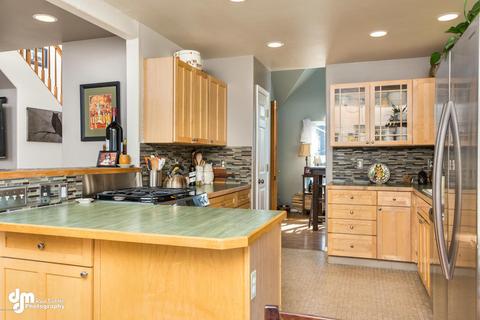 8180 Berry Patch Dr, Anchorage, AK 99502 photo 15