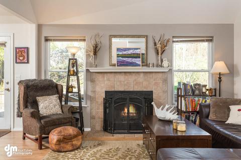 8180 Berry Patch Dr, Anchorage, AK 99502 photo 8