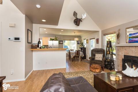 8180 Berry Patch Dr, Anchorage, AK 99502 photo 11
