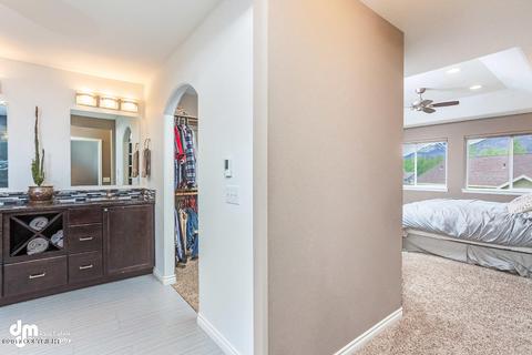 10890 Splendor Loop, Eagle River, AK 99577 photo 11