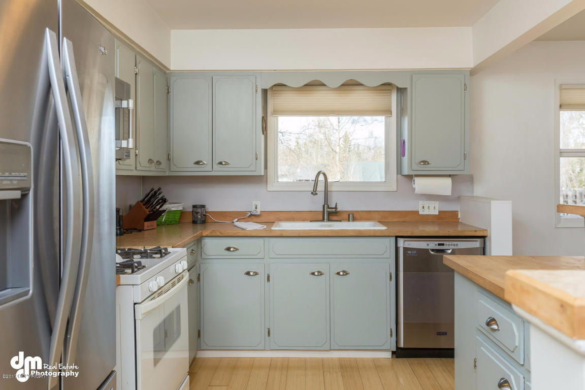 2941 Bennett Ave, Anchorage, AK 99517 photo 9