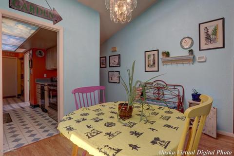 2150 Dawnlight Ct, Anchorage, AK 99501 photo 8