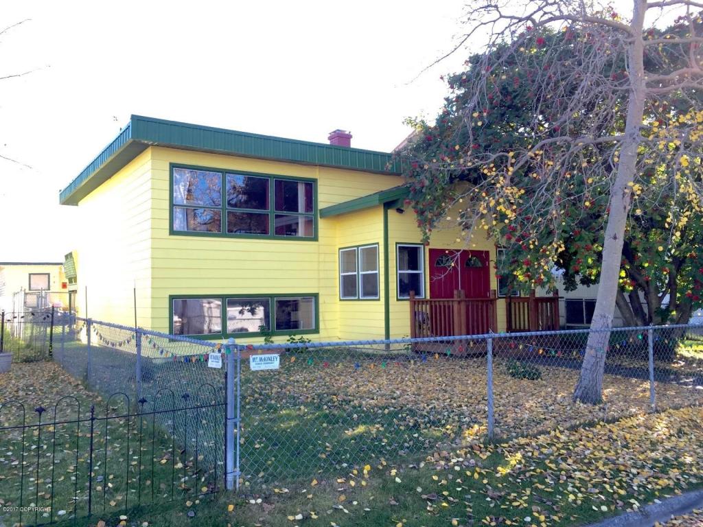 332 E Manor Ave, Anchorage, AK 99501 photo 1