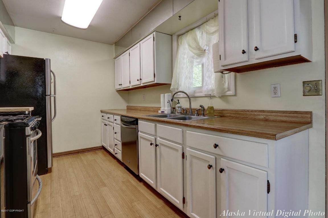 517 E 73rd Ave, Anchorage, AK 99518 photo 7