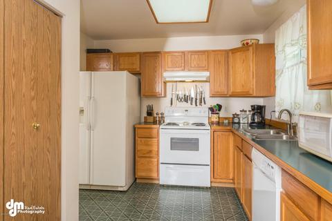 6635 Desiree Loop, Anchorage, AK 99507 photo 6