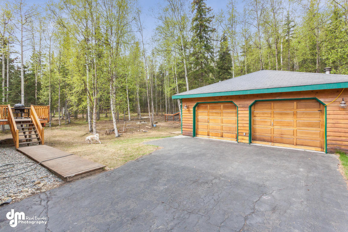 11018 Kaskanak Dr, Eagle River, AK 99577 photo 35