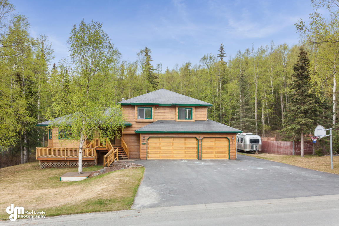 11018 Kaskanak Dr, Eagle River, AK 99577 photo 1