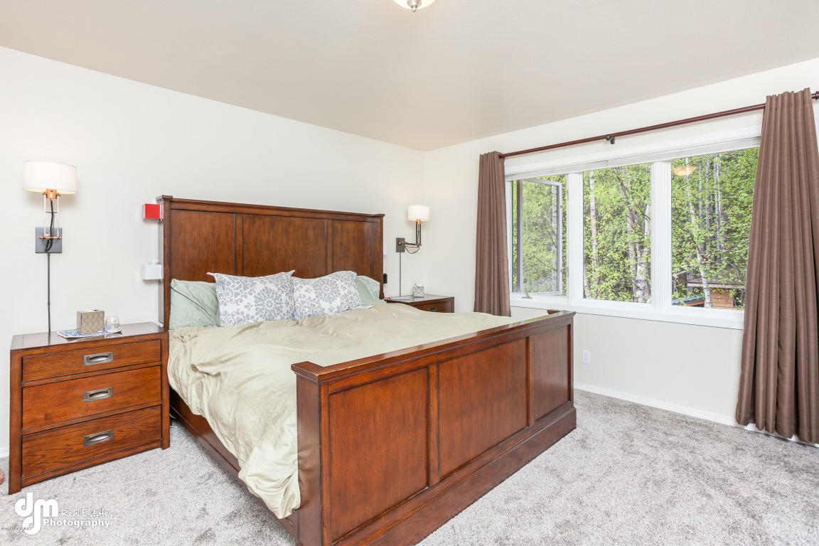 11018 Kaskanak Dr, Eagle River, AK 99577 photo 18