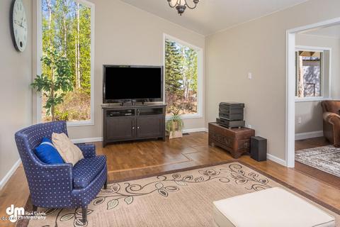 20344 Chugach Park Dr, Chugiak, AK 99567 photo 5
