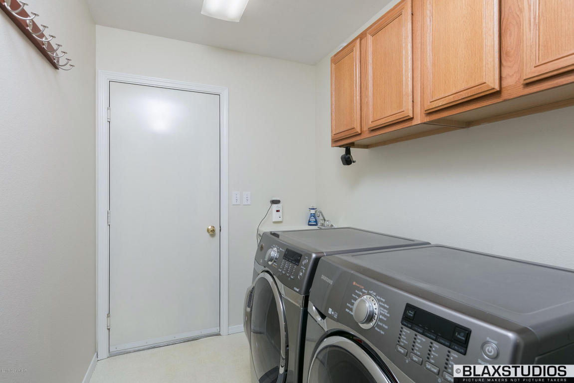 11200 Borealis St, Eagle River, AK 99577 photo 22