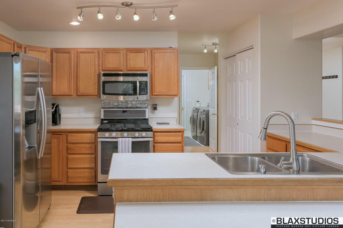 11200 Borealis St, Eagle River, AK 99577 photo 11