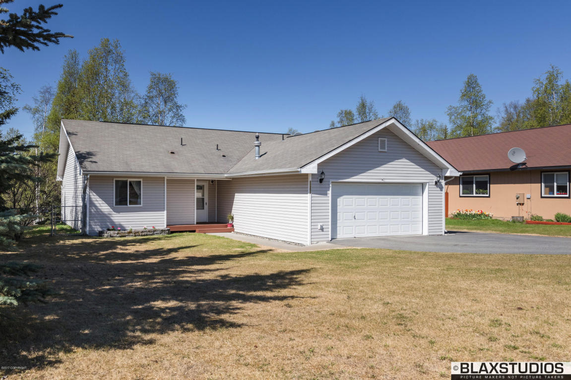 11200 Borealis St, Eagle River, AK 99577 photo 2