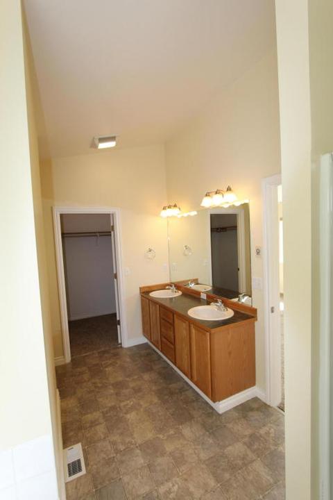 16526 Baird Cir, Eagle River, AK 99577 photo 40