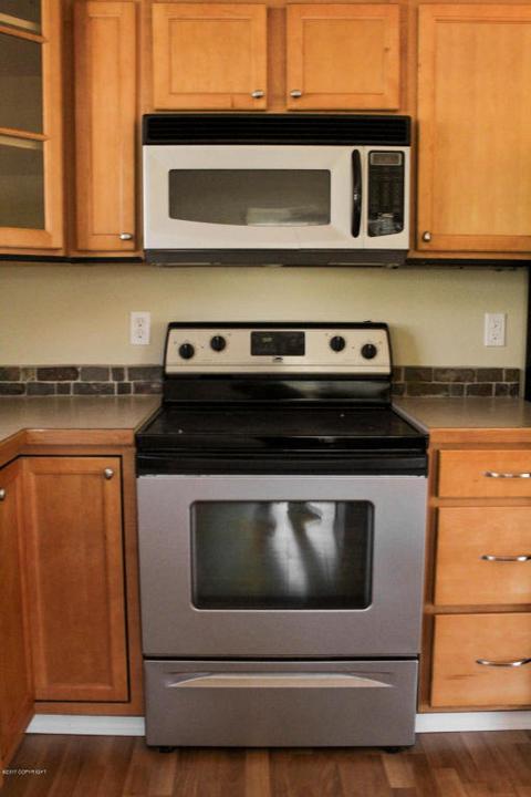 20802 Mountainside Dr, Eagle River, AK 99577 photo 6