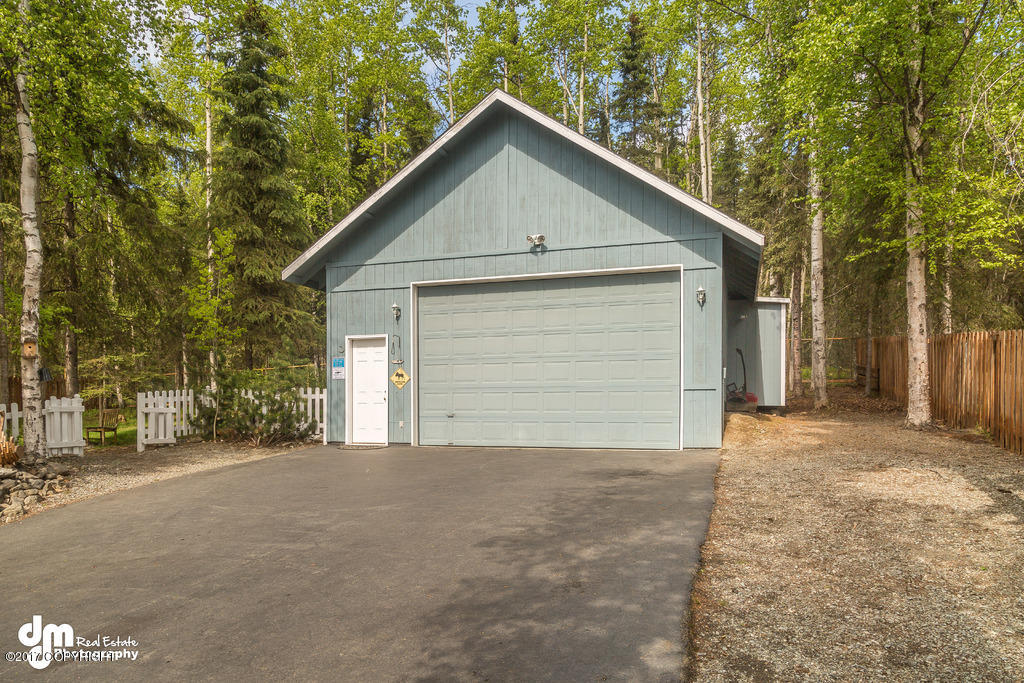 11006 Kaskanak Dr, Eagle River, AK 99577 photo 41