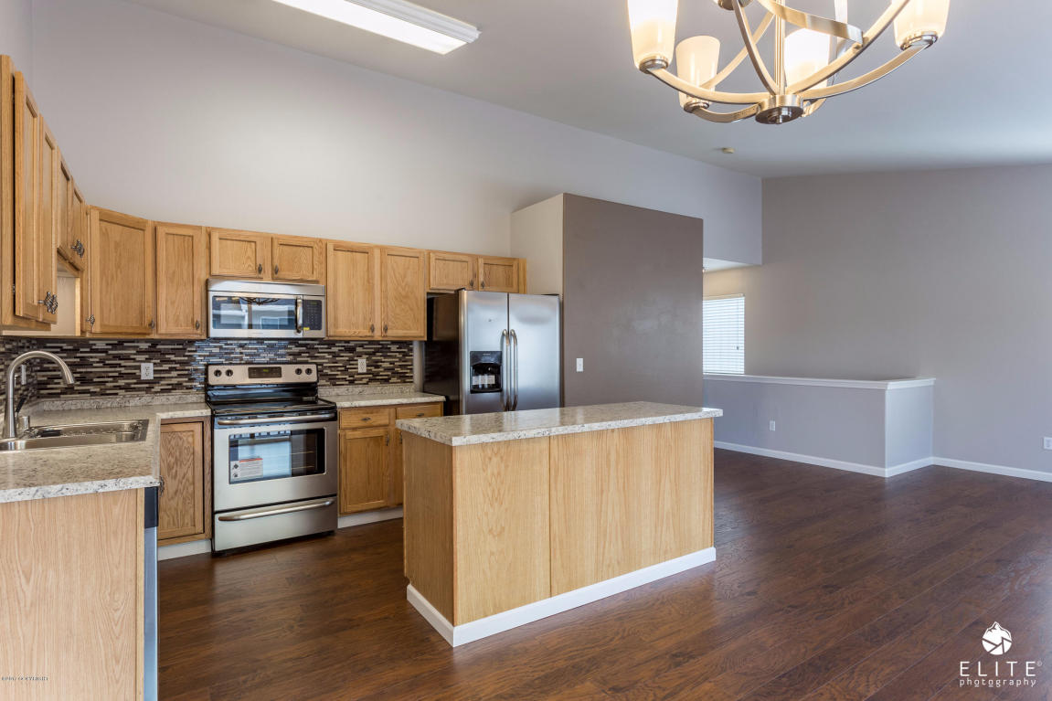 6949 Briar Loop # 36, Anchorage, AK 99518 photo 3