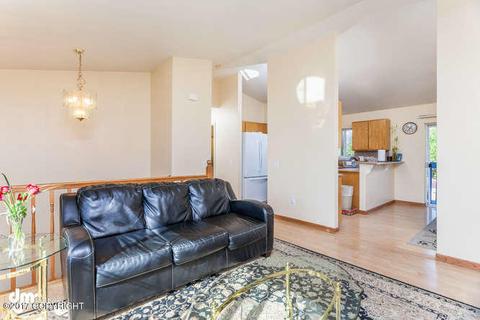 2071 Courage Cir, Anchorage, AK 99507 photo 9