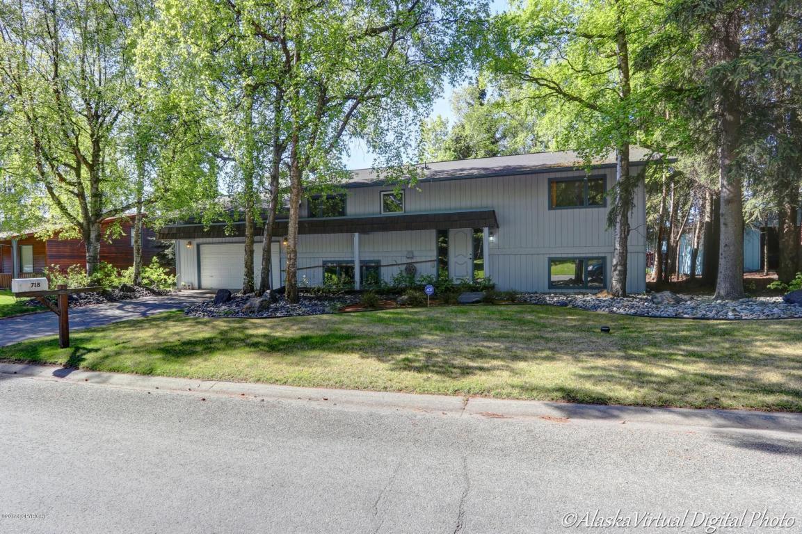 718 Oceanview Dr, Anchorage, AK 99515 photo 2