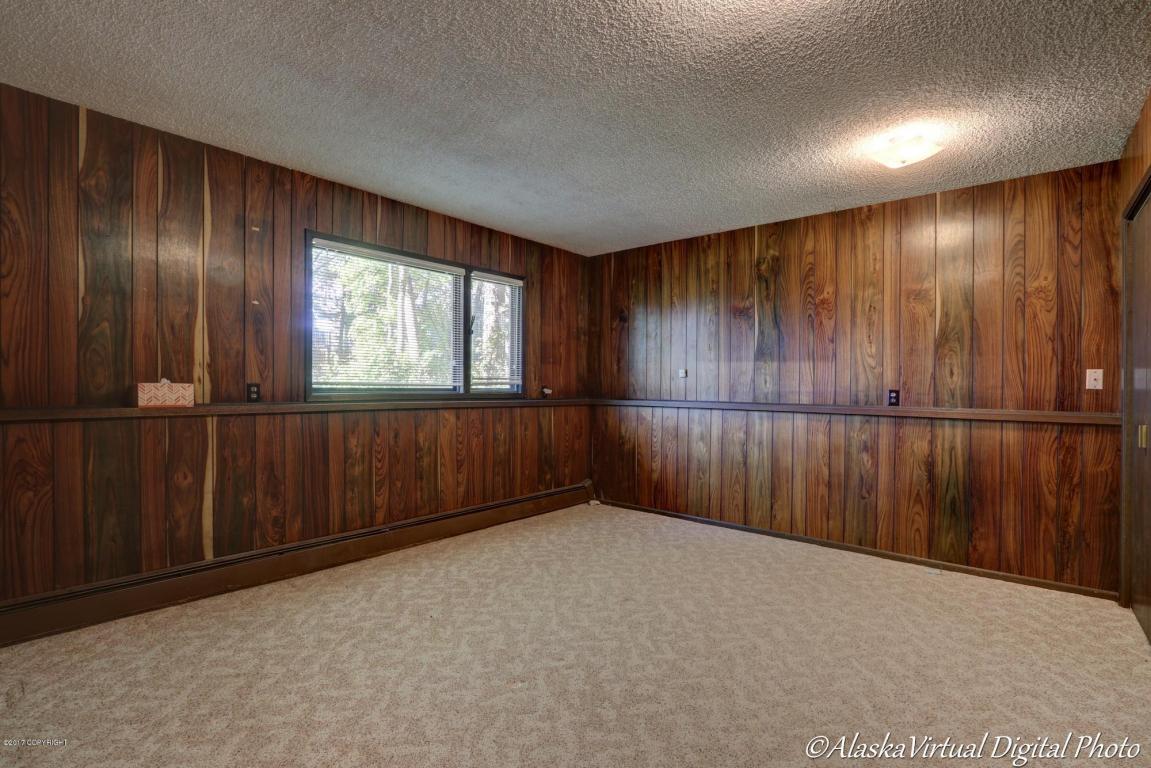 718 Oceanview Dr, Anchorage, AK 99515 photo 21