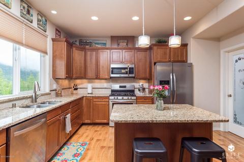 20479 Birch Crest Ln, Eagle River, AK 99577 photo 1