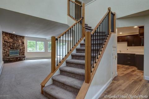 655 Highlander Cir, Anchorage, AK 99518 photo 1