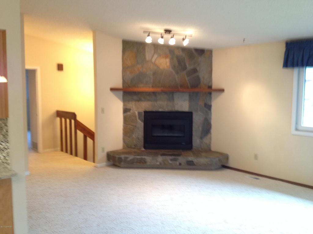 9542 Dinaaka Dr, Eagle River, AK 99577 photo 2