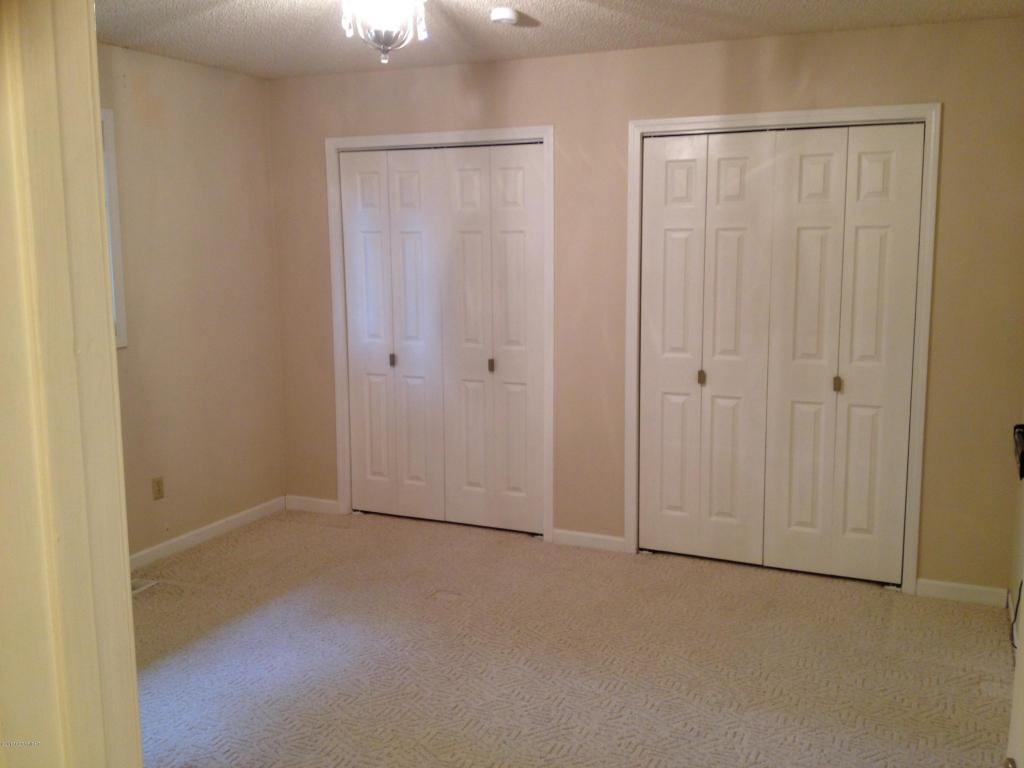 9542 Dinaaka Dr, Eagle River, AK 99577 photo 8