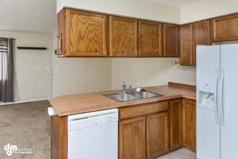 4237 Cosmos Dr, Anchorage, AK 99517 photo 6