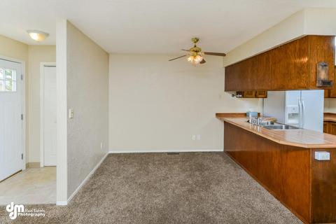 4237 Cosmos Dr, Anchorage, AK 99517 photo 5